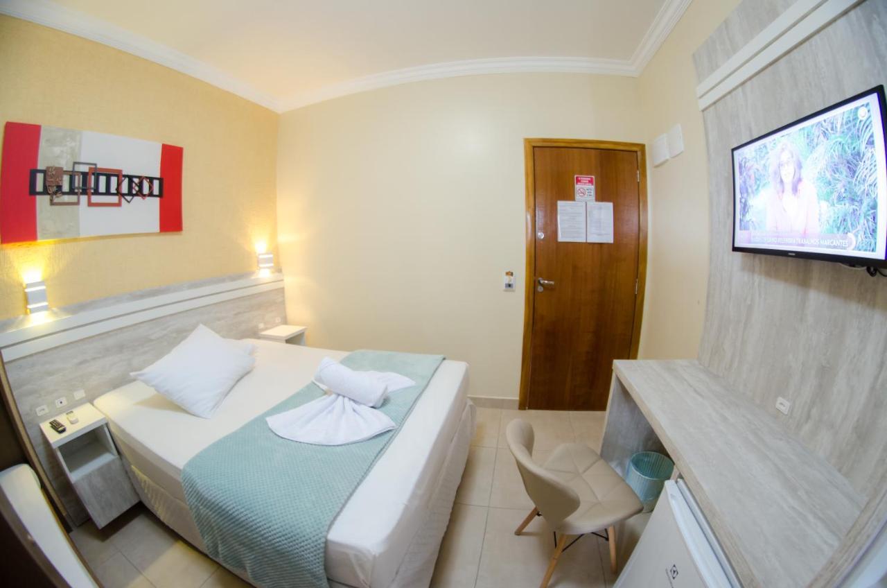 Hotel Villarejo Parque Penha (Santa Catarina)